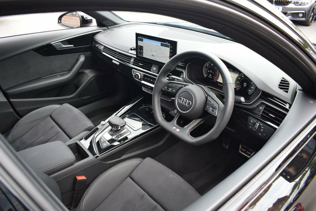 Audi A4 2L Black Edition Black #3