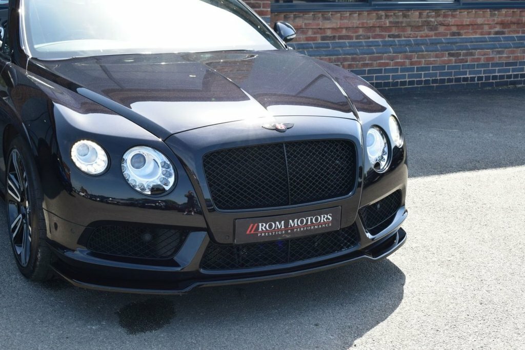Bentley Continental 6.0 W12 Gtc Speed Convertible 4Wd Red #38