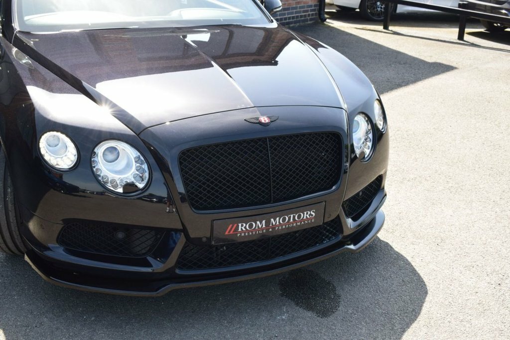 Bentley Continental 6.0 W12 Gtc Speed Convertible 4Wd Red #35