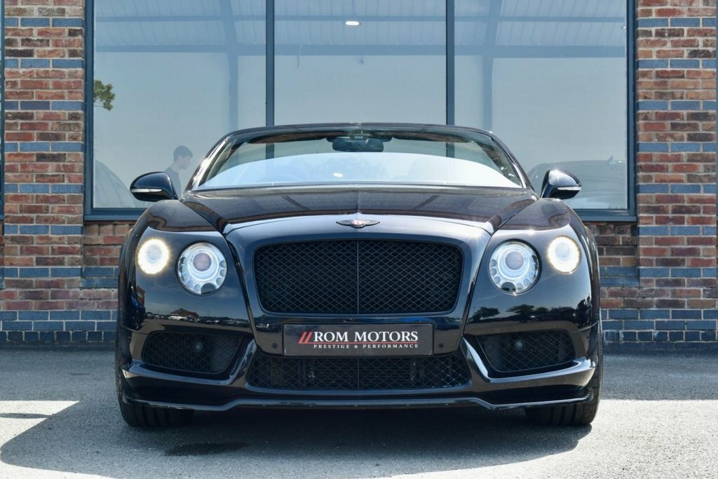 Bentley Continental 6.0 W12 Gtc Speed Convertible 4Wd Red #36