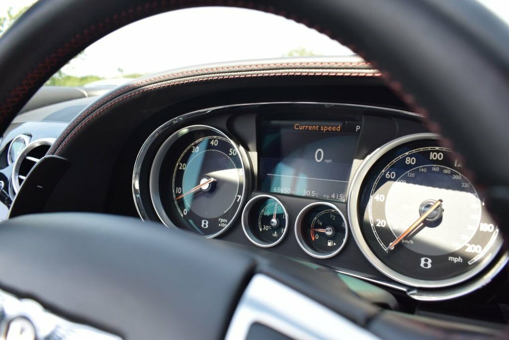 Bentley Continental 6.0 W12 Gtc Speed Convertible 4Wd Red #13