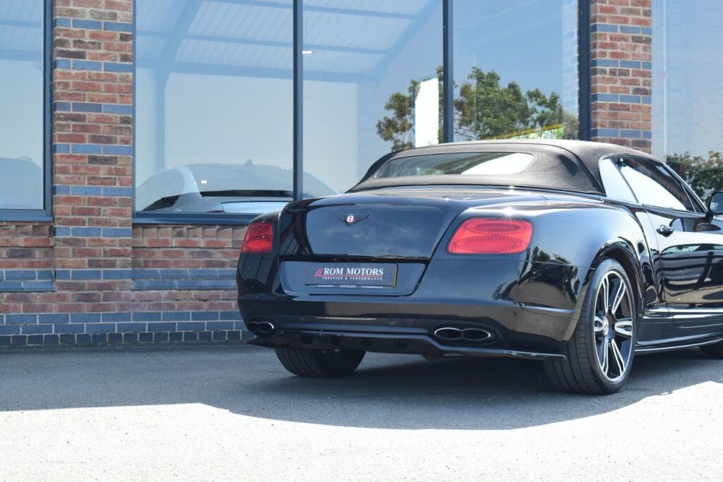 Bentley Continental 6.0 W12 Gtc Speed Convertible 4Wd Red #39