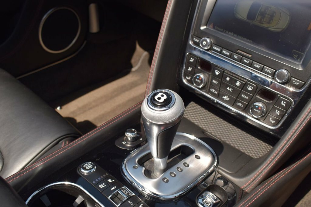 Bentley Continental 6.0 W12 Gtc Speed Convertible 4Wd Red #12