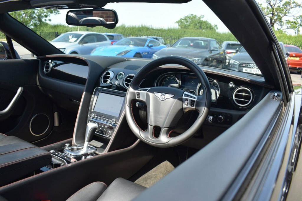 Bentley Continental 6.0 W12 Gtc Speed Convertible 4Wd Red #11