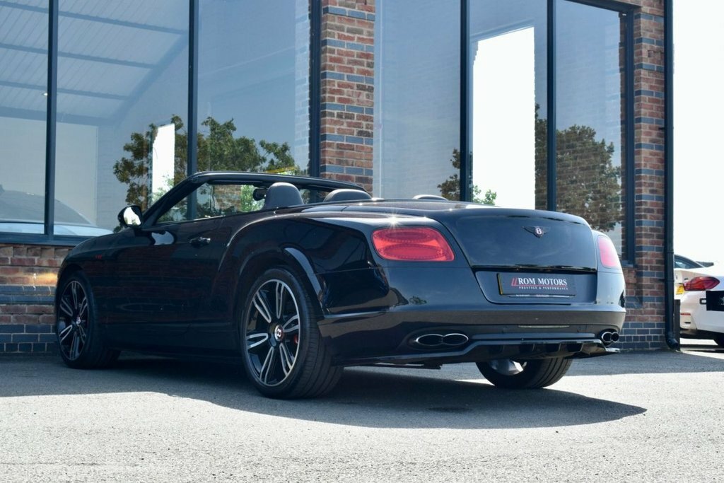Bentley Continental 6.0 W12 Gtc Speed Convertible 4Wd Red #49