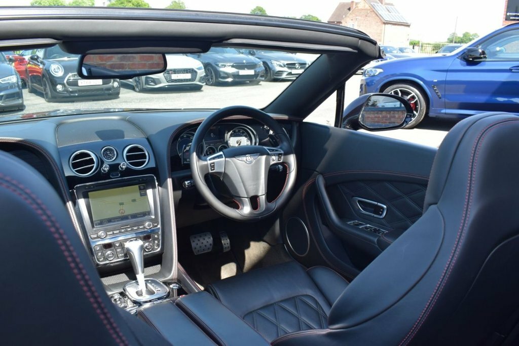 Bentley Continental 6.0 W12 Gtc Speed Convertible 4Wd Red #28