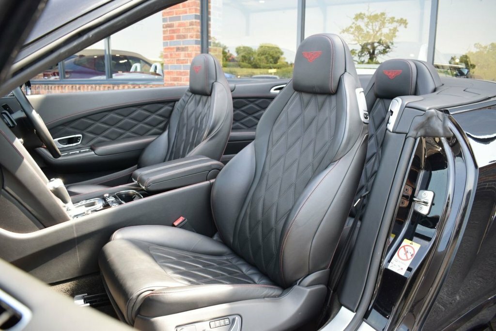 Bentley Continental 6.0 W12 Gtc Speed Convertible 4Wd Red #7