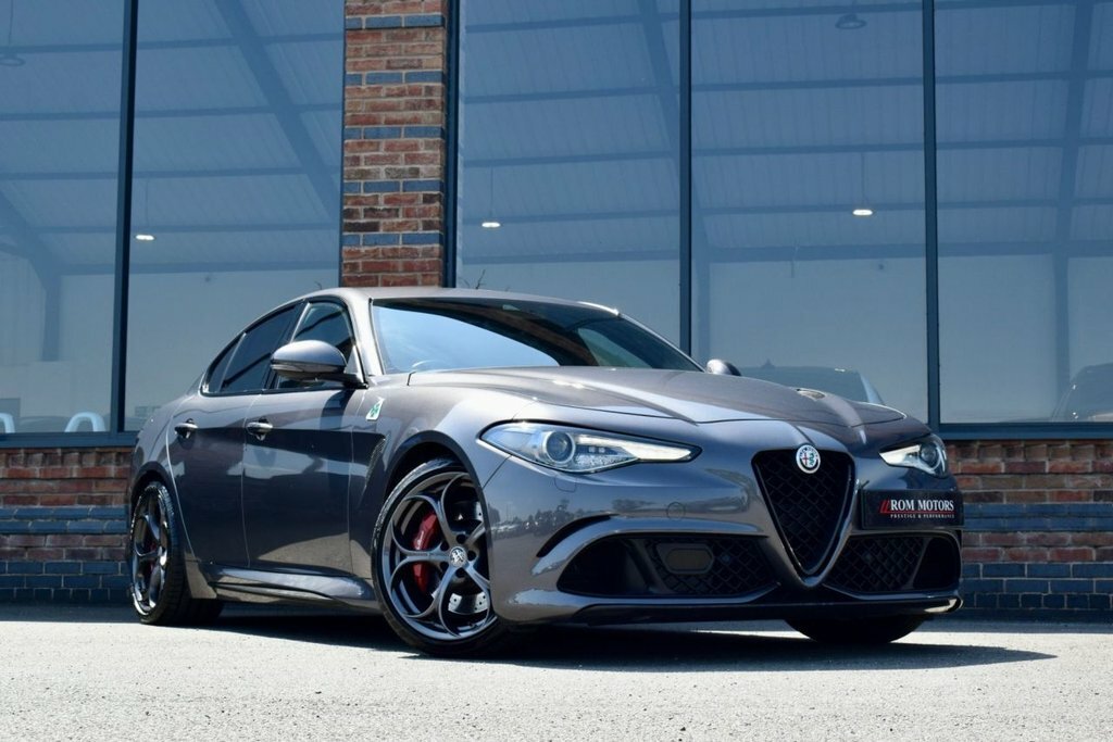 Alfa Romeo Giulia 2.0 Tb Veloce 277 Bhp Blue #41