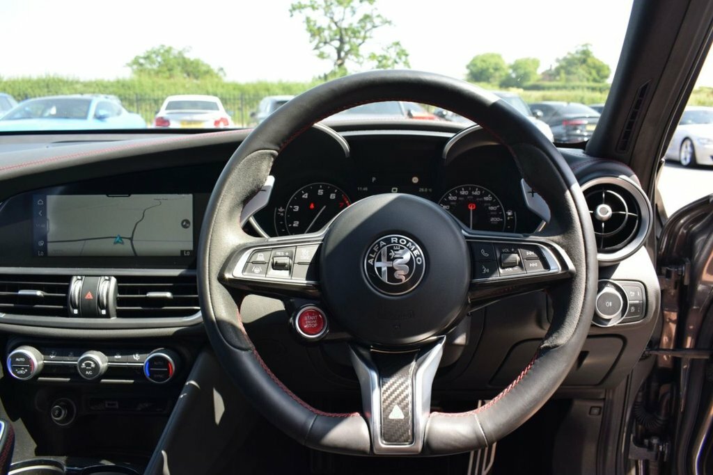 Alfa Romeo Giulia 2.0 Tb Veloce 277 Bhp Blue #10