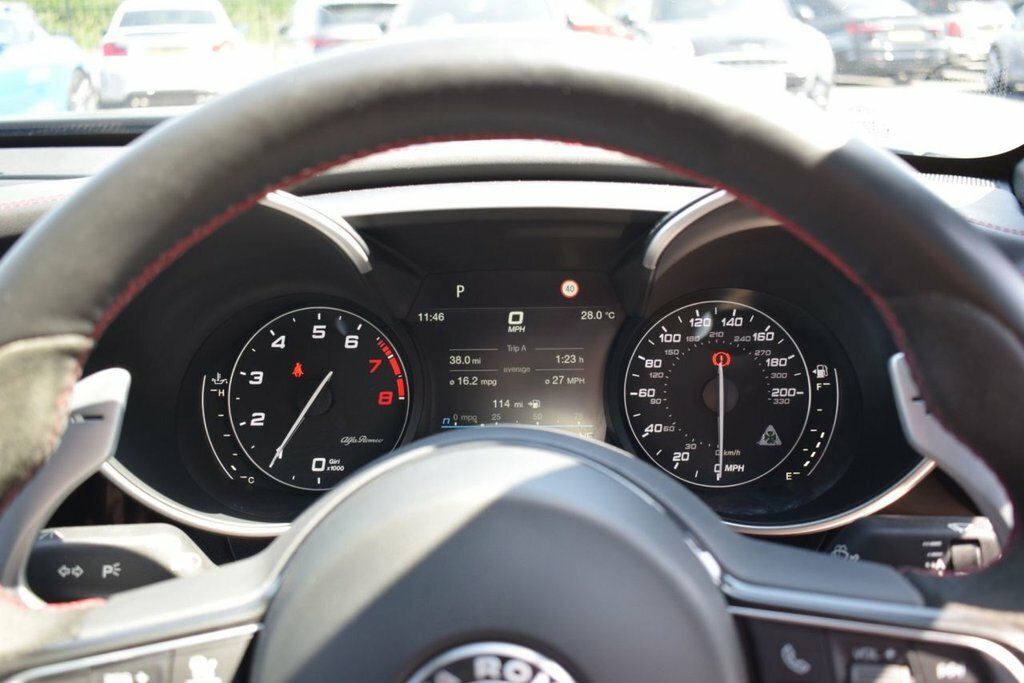 Alfa Romeo Giulia 2.0 Tb Veloce 277 Bhp Blue #17