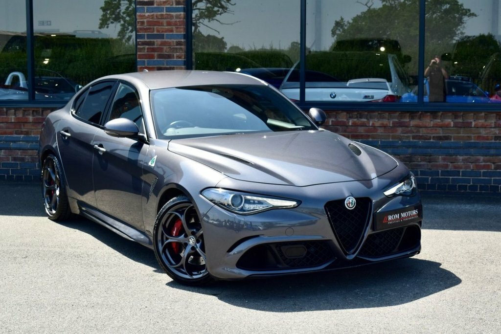 Alfa Romeo Giulia 2.0 Tb Veloce 277 Bhp Blue #43