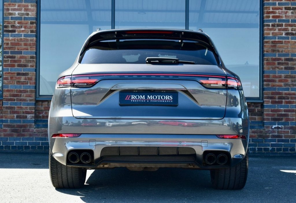 Porsche Cayenne 3.0 V6 E-hybrid 14.1Kwh Coupe Plug-in H Silver #43
