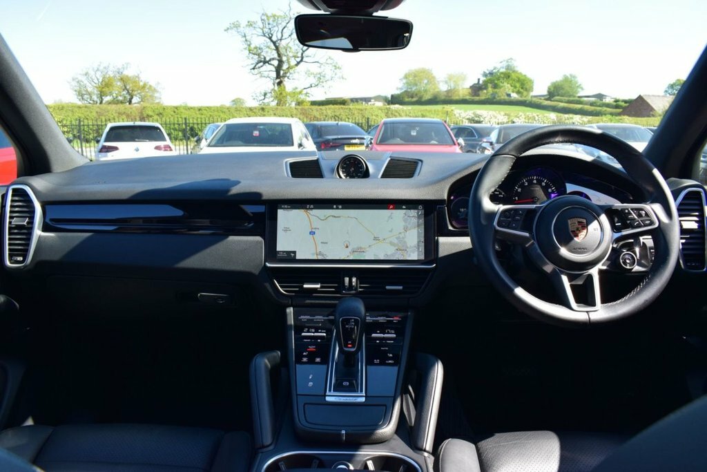 Porsche Cayenne 3.0 V6 E-hybrid 14.1Kwh Coupe Plug-in H Silver #20