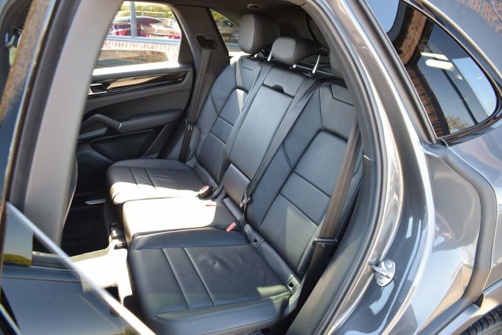 Porsche Cayenne 3.0 V6 E-hybrid 14.1Kwh Coupe Plug-in H Silver #22