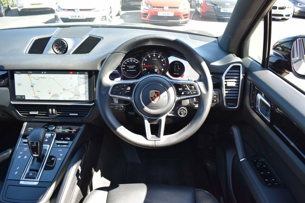 Porsche Cayenne 3.0 V6 E-hybrid 14.1Kwh Coupe Plug-in H Silver #17