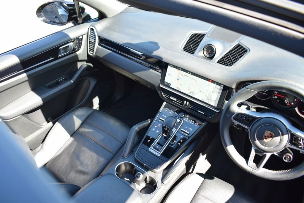 Porsche Cayenne 3.0 V6 E-hybrid 14.1Kwh Coupe Plug-in H Silver #16