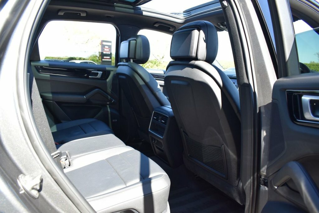 Porsche Cayenne 3.0 V6 E-hybrid 14.1Kwh Coupe Plug-in H Silver #14
