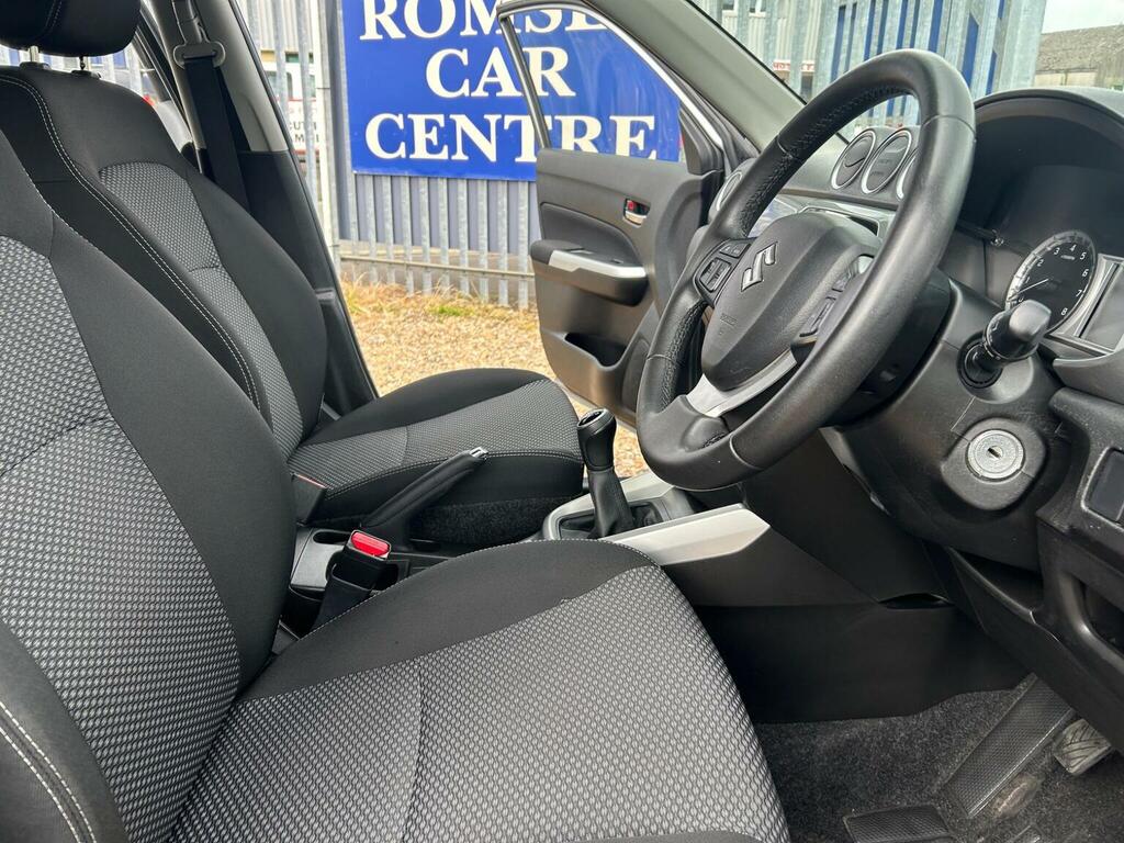 Suzuki Vitara 1.6L Sz-t Red #29