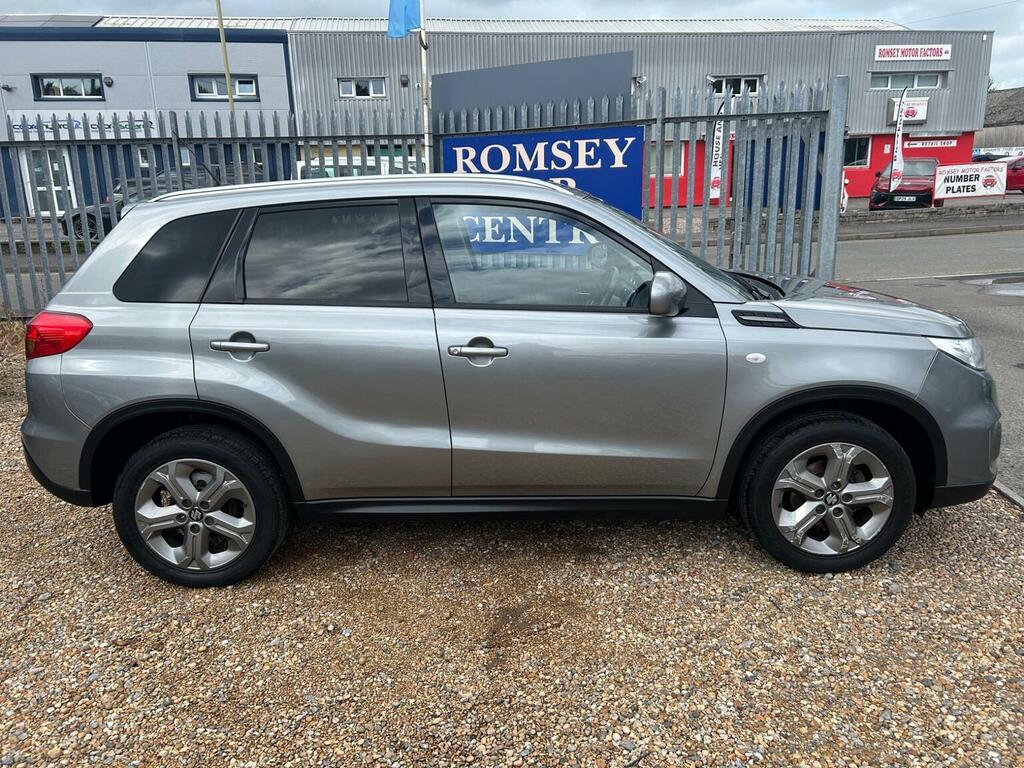 Suzuki Vitara 1.6L Sz-t Red #9