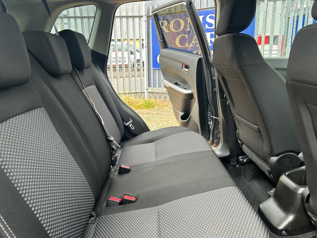 Suzuki Vitara 1.6L Sz-t Red #39