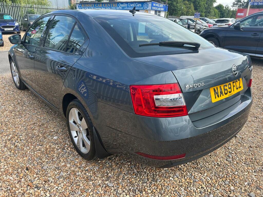 Skoda Octavia 1.0 Tsi Se Drive Euro 6 Ss Grey #5
