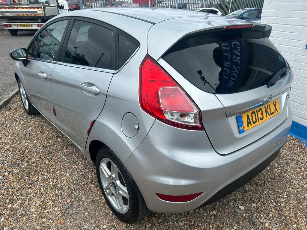 Ford Fiesta 1.25 Zetec Euro 5 Silver #3