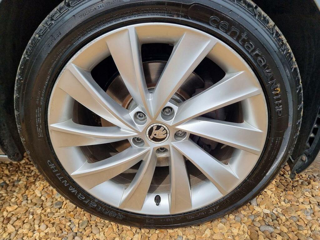 Skoda Superb 2L Sportline Grey #20