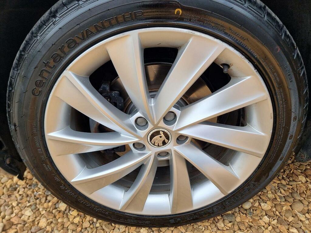 Skoda Superb 2L Sportline Grey #23