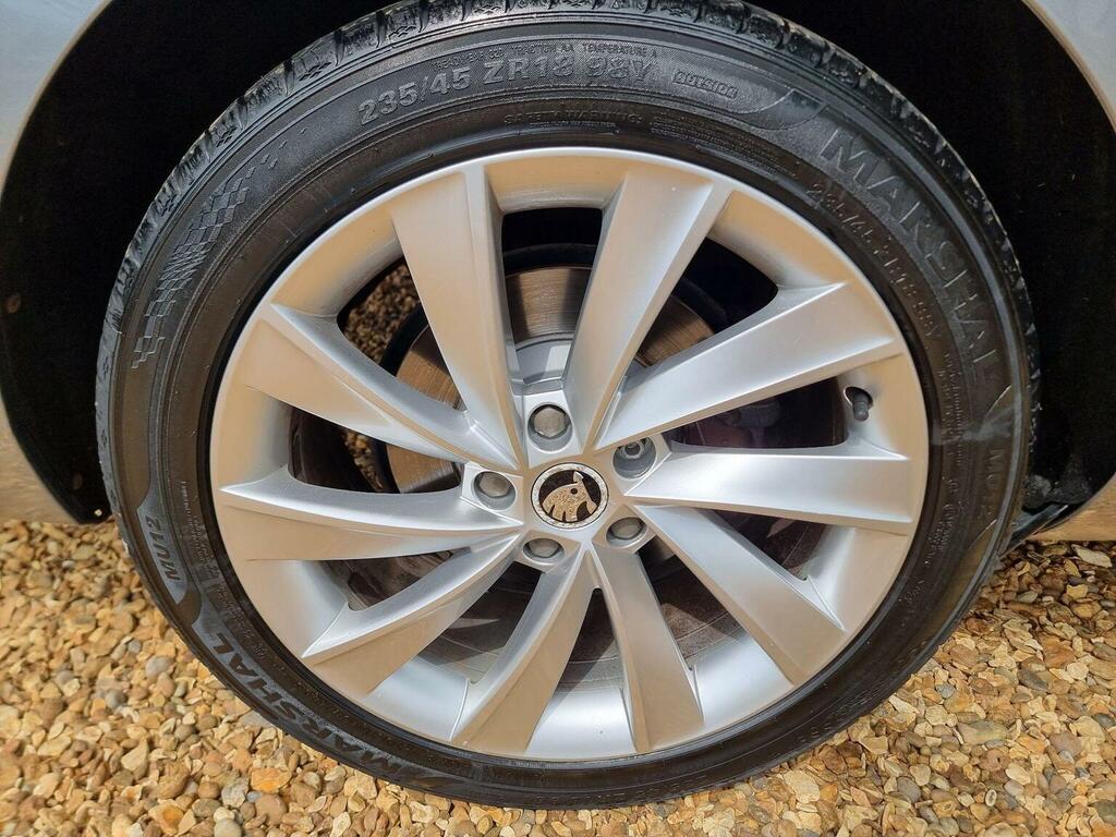 Skoda Superb 2L Sportline Grey #21