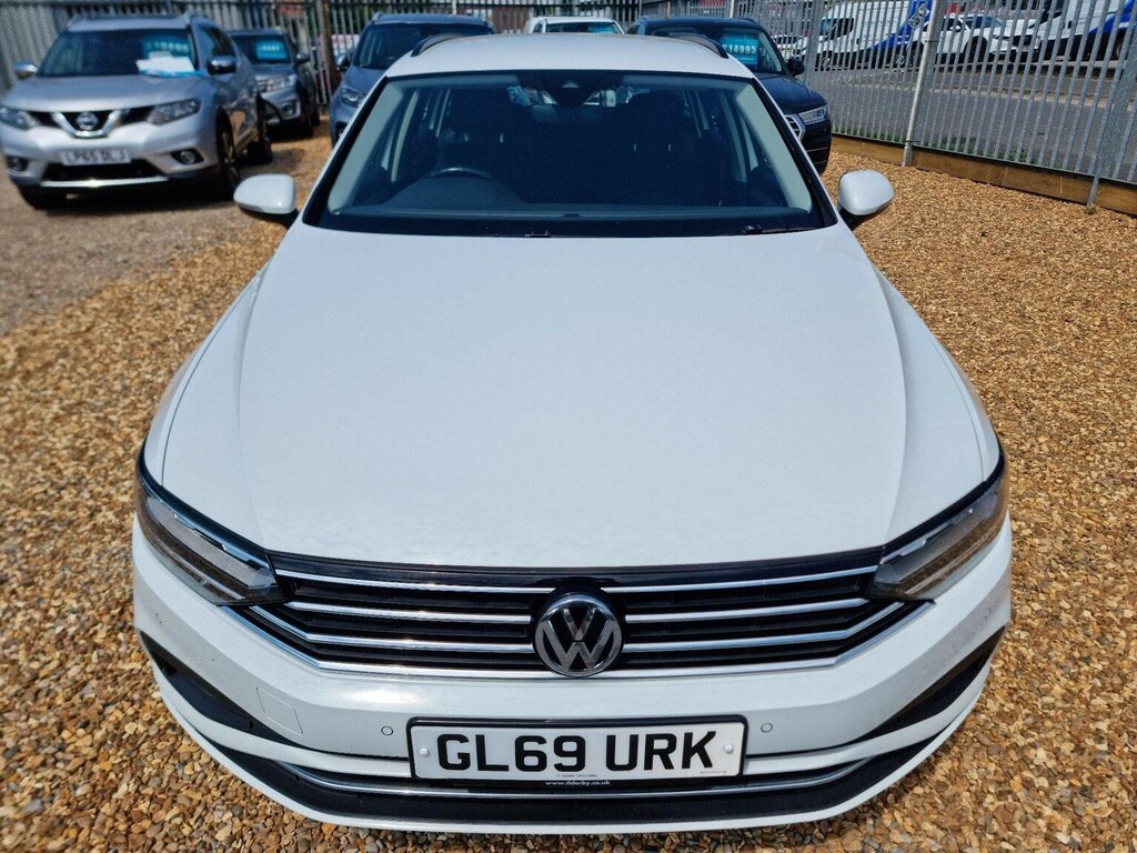 Volkswagen Passat 2.0 Tdi Evo Se Nav Dsg Euro 6 Ss GL69URK White #2