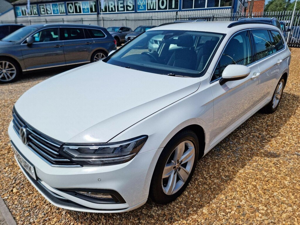Volkswagen Passat 2.0 Tdi Evo Se Nav Dsg Euro 6 Ss GL69URK White #3