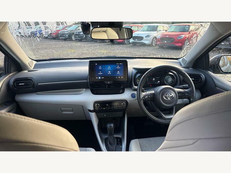 Toyota Yaris 1.5 Vvt-h Excel E-cvt Euro FM73SVK Brown #5