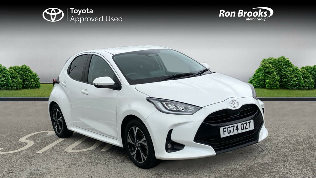 Toyota Yaris 1.5 Vvt-h Design E-cvt Eur White
