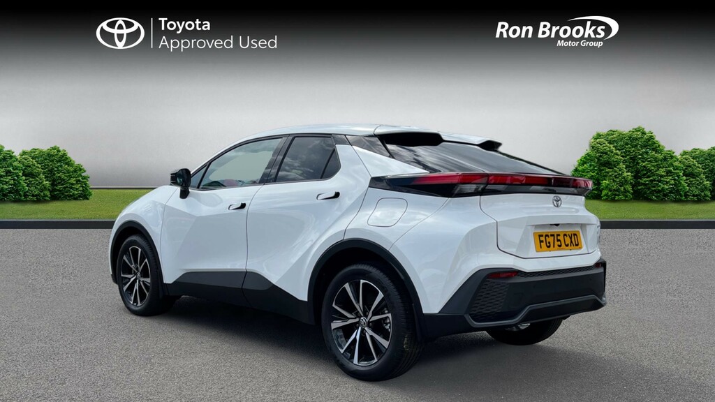 Toyota C-Hr 1.8 Vvt-h Design Cvt Euro White #4