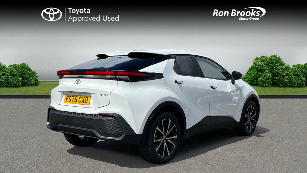 Toyota C-Hr 1.8 Vvt-h Design Cvt Euro White #2