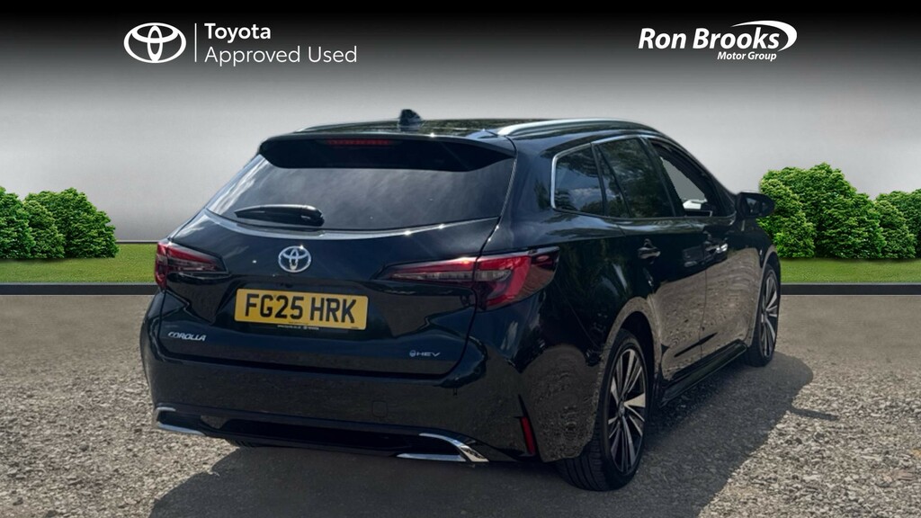 Toyota Corolla 1.8 Vvt-h Design Touring S FG25HRK Black #2