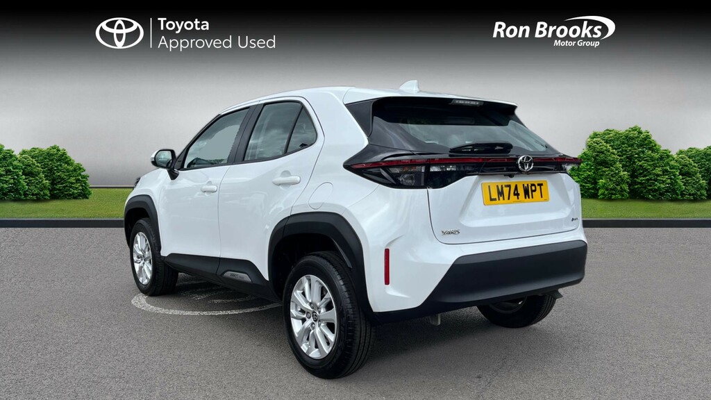 Toyota Yaris Cross 1.5 Vvt-h Icon E-cvt Euro LM74WPT White #4