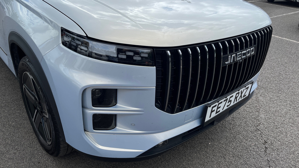 Omoda  1.5T Shs 34.46Kwh Noble Suv Plug-in Hyb White #58