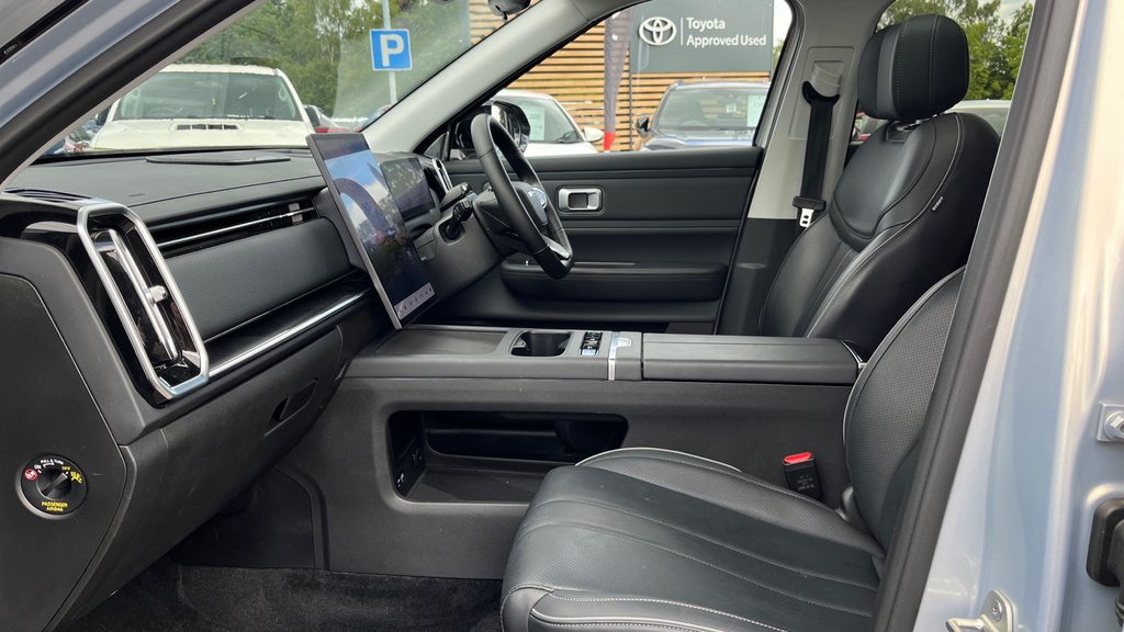 Omoda  1.5T Shs 34.46Kwh Noble Suv Plug-in Hyb White #5