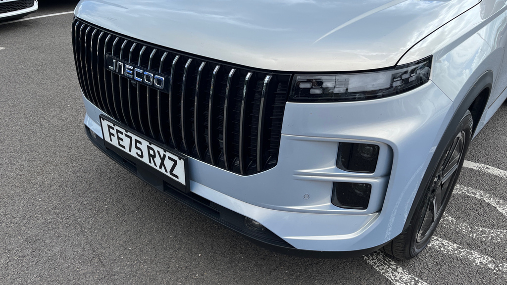 Omoda  1.5T Shs 34.46Kwh Noble Suv Plug-in Hyb White #57