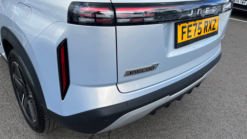 Omoda  1.5T Shs 34.46Kwh Noble Suv Plug-in Hyb White #44