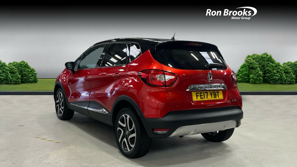 Renault Captur 1.5 Dci Energy Signature N FE17YBT Red #4