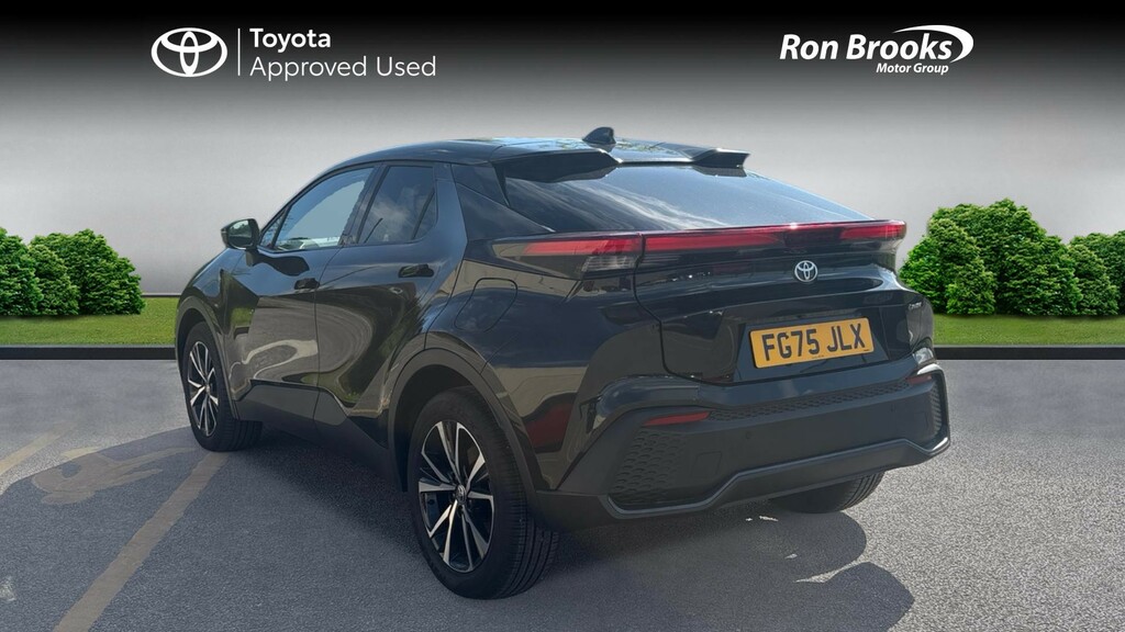 Toyota C-Hr 2.0 Vvt 13.6Kwh Design Cvt Black #4