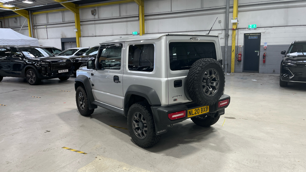 Suzuki Jimny Sz5 White #30