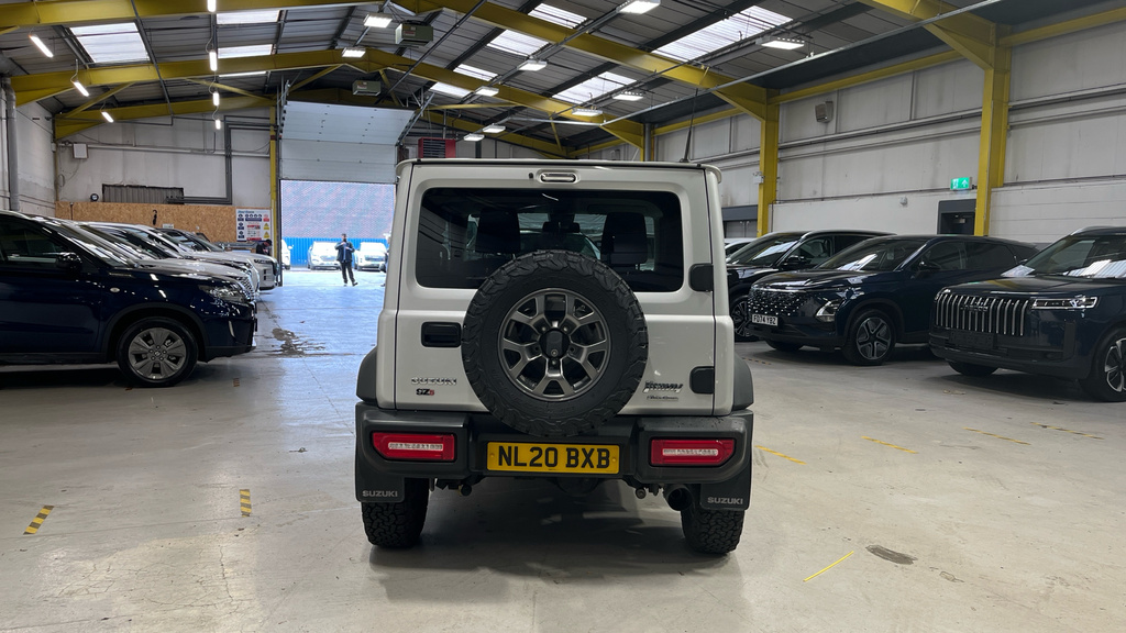 Suzuki Jimny Sz5 White #26