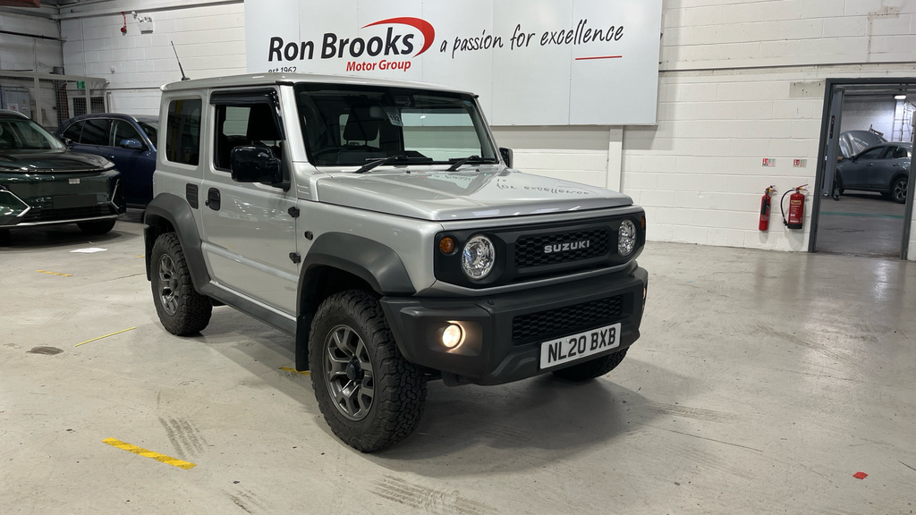 Suzuki Jimny Sz5 White #40