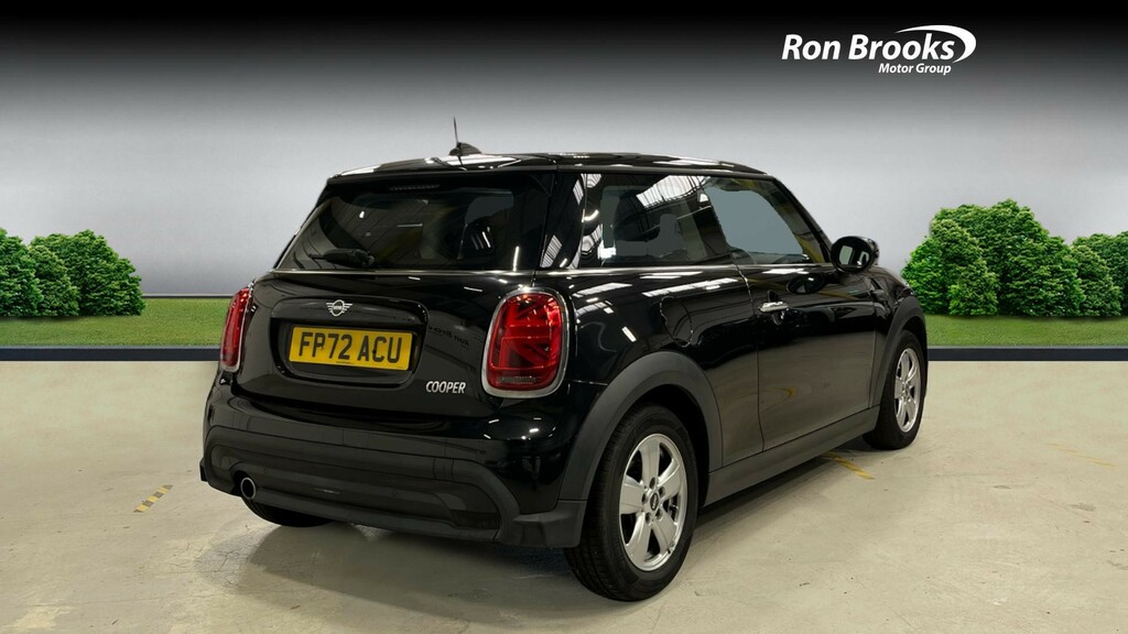 Mini Hatch 1.5 Cooper Classic Steptro FP72ACU Black #2