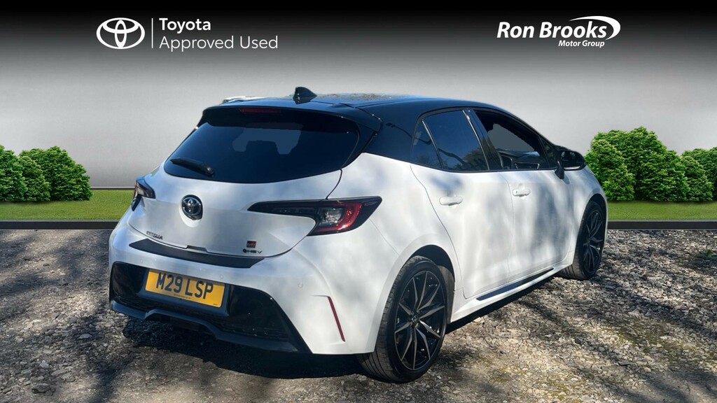 Toyota Corolla 1.8 Vvt-h Gr Sport Cvt Eur FM74RJX White #2