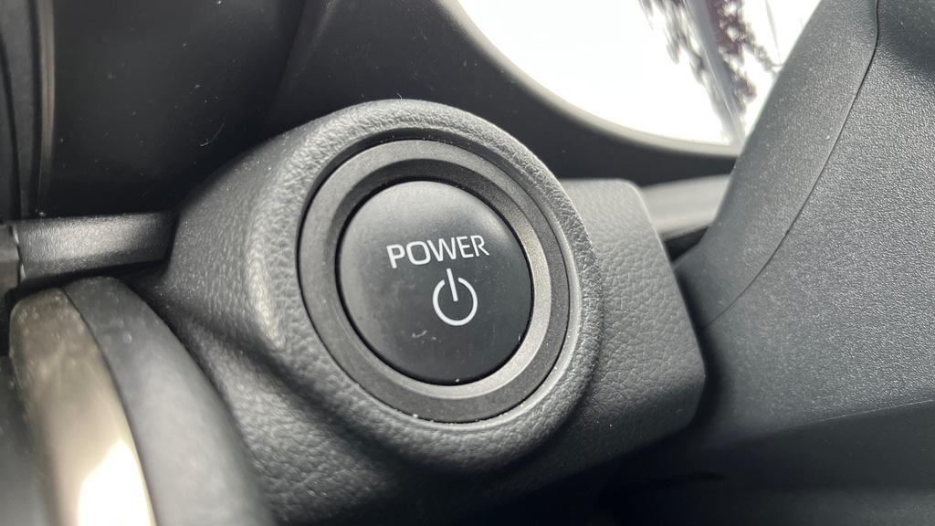 Toyota C-Hr Icon White #16