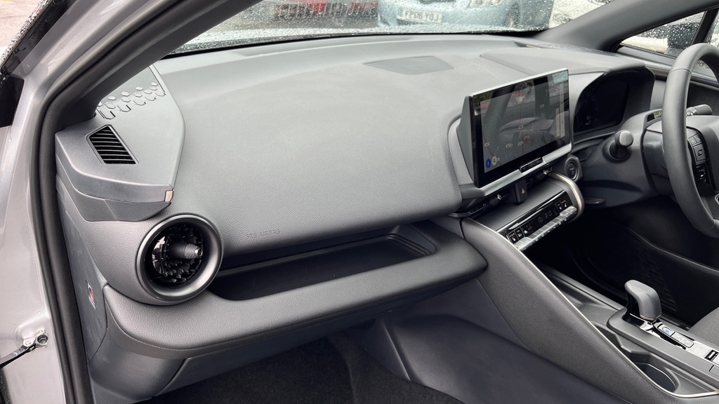 Toyota C-Hr Icon White #46